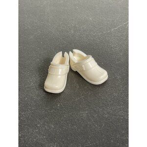 Miniature White Fashion Barbie Doll Shoes